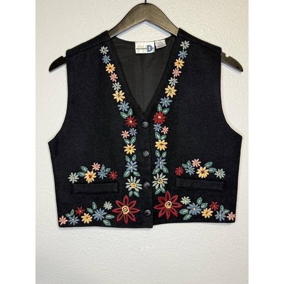 Paul Harris Sweaters - Vintage Paul Harris Floral Embroidered Black Wool Vest Womens Small Grandma Core